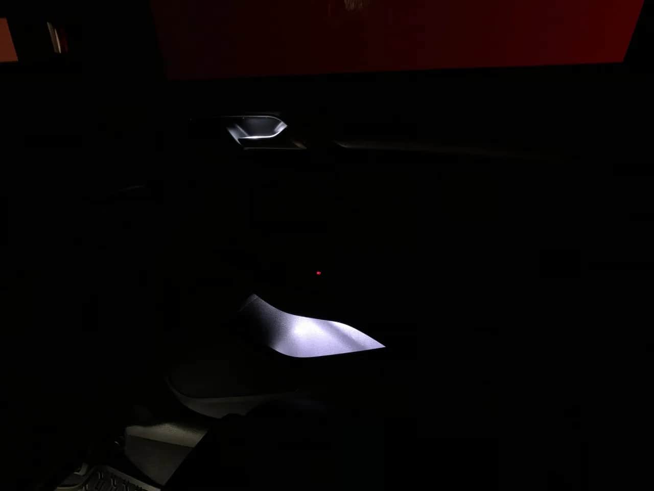 Podświetlenie drzwi LED: Montaż krok po kroku i 7 błędów do uniknięcia