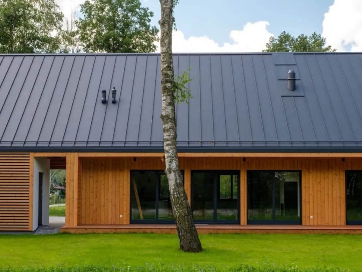 Domy modułowe: pozwolenie czy zgłoszenie? Znamy zasady!